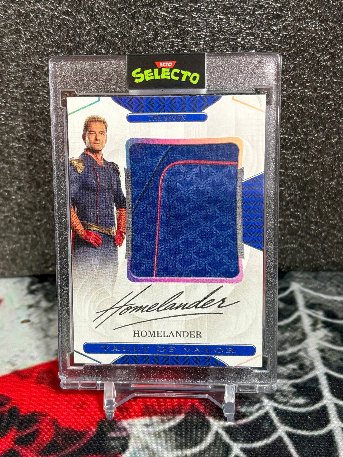 ๐ฆ
Vault of Valor โ Homelander Custom Card (Limited to 50) Faux Patch & Autograph