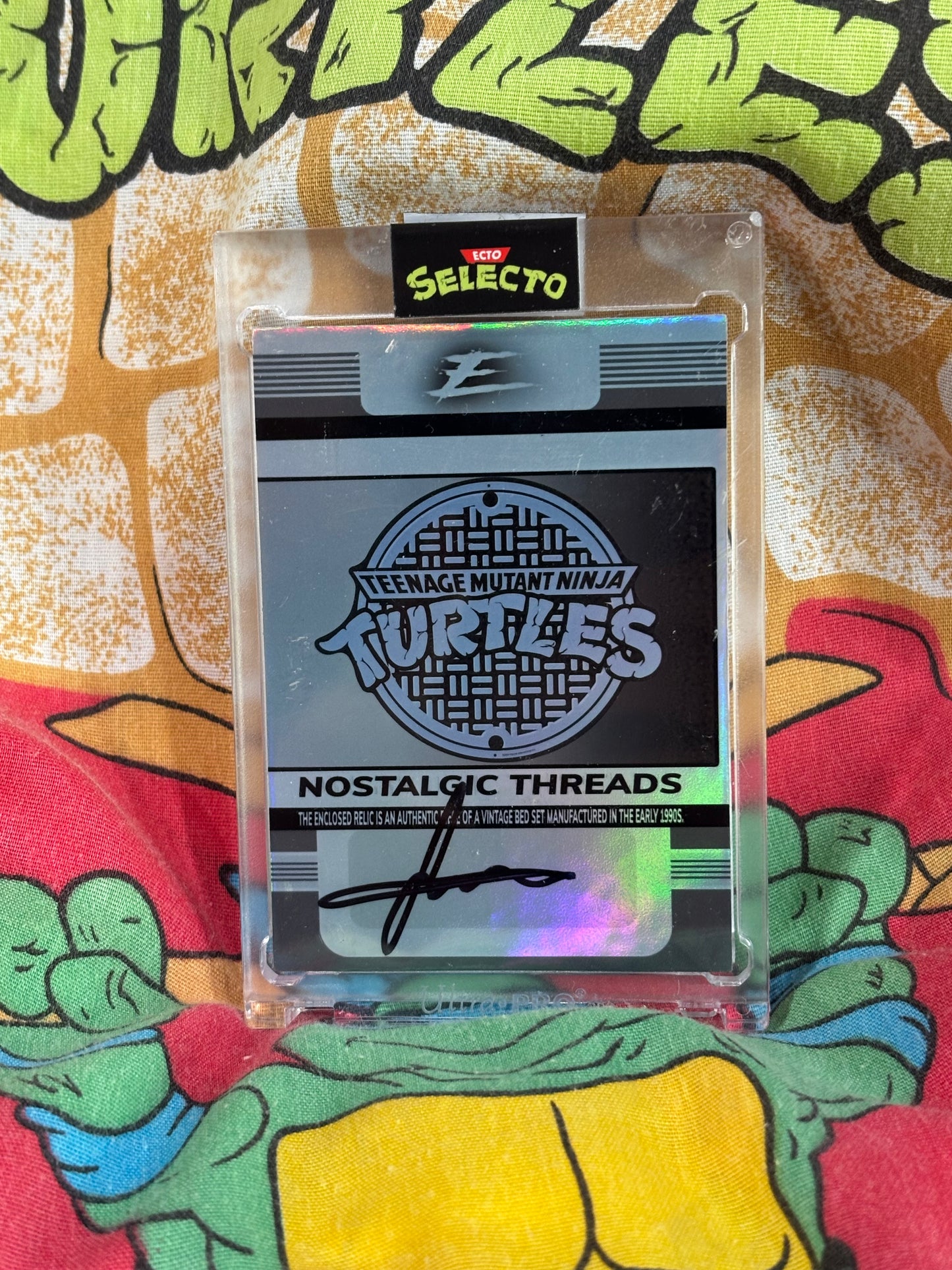 TMNT – "Nostalgic Threads" Relic Card Set – (Ecto Selecto 1/1 Relics)
