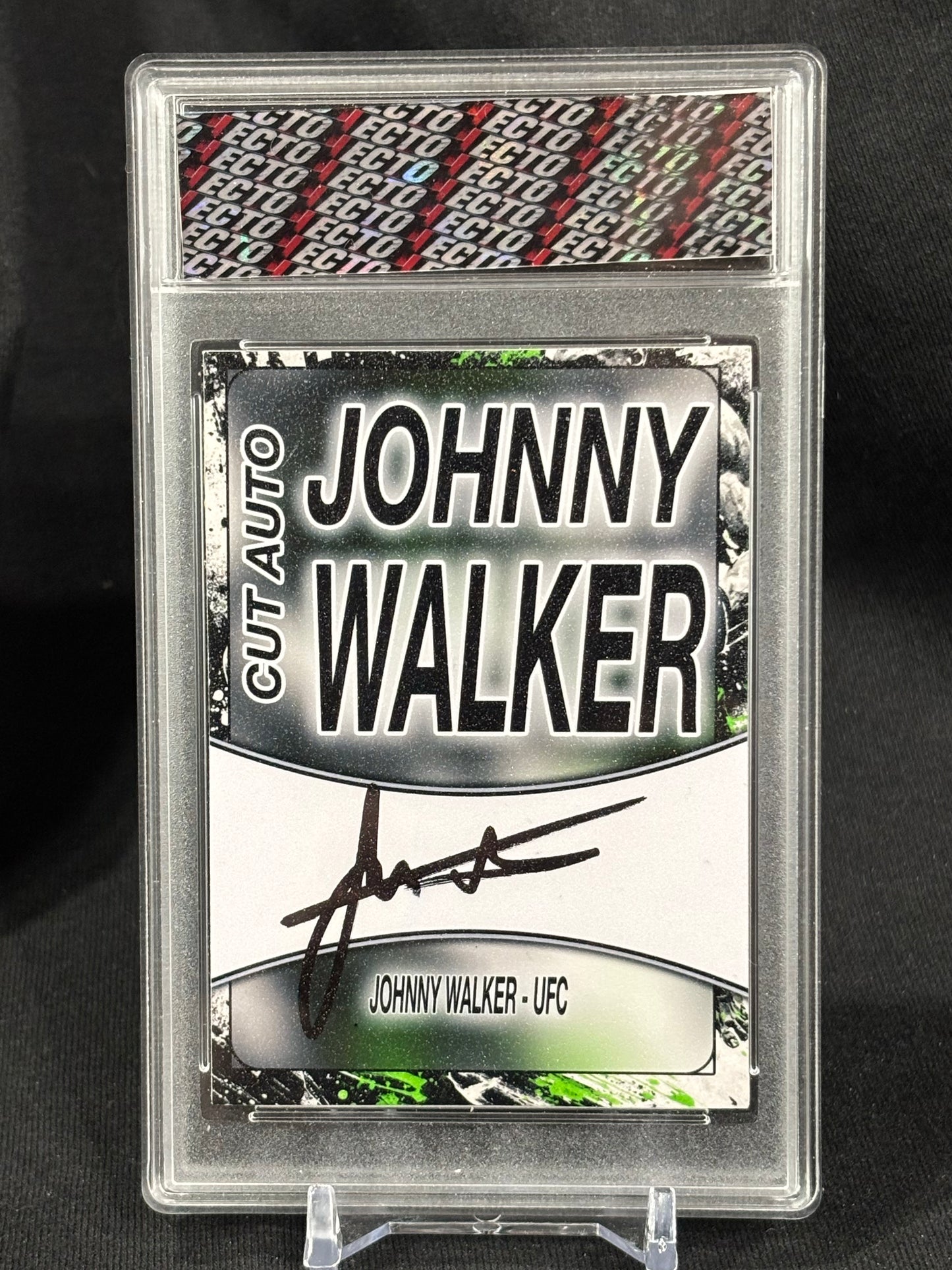 Johnny Walker – “Warpaint Relic” – 1/1 MMA Glove Cut Signature