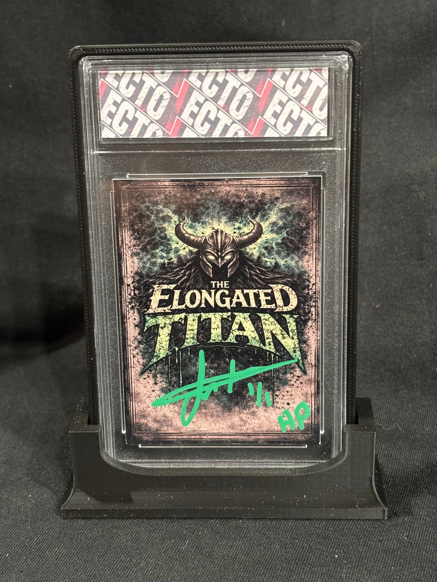 Giannis Antetokounmpo – “The Elongated Titan” – (Cryptid Classics 1/1 Slabbed Art Card)