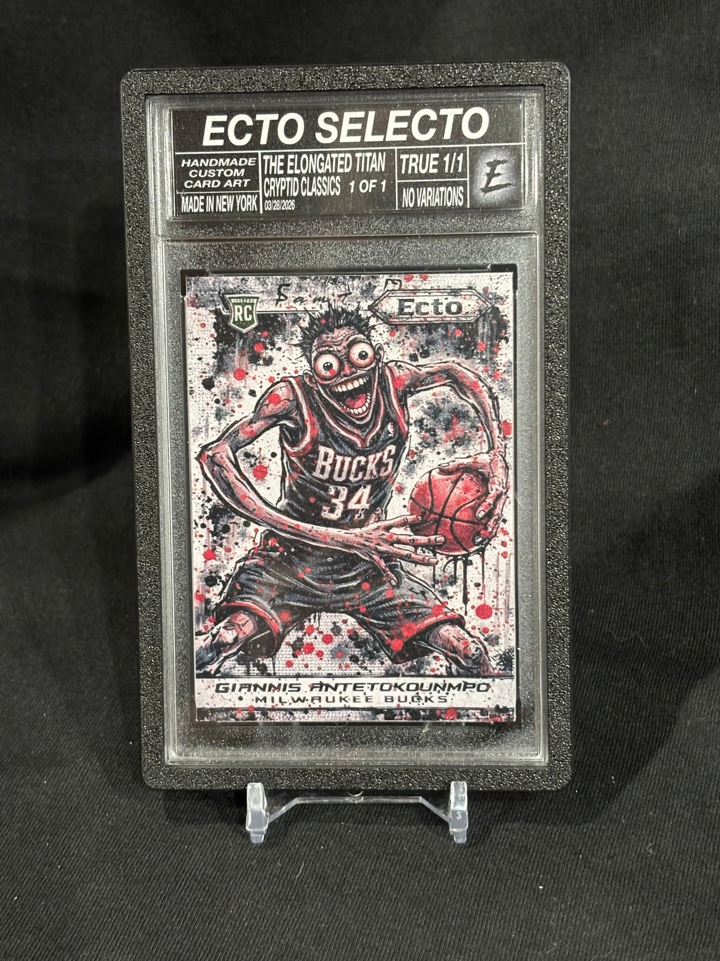 Giannis Antetokounmpo – “The Elongated Titan” – (Cryptid Classics 1/1 Slabbed Art Card)