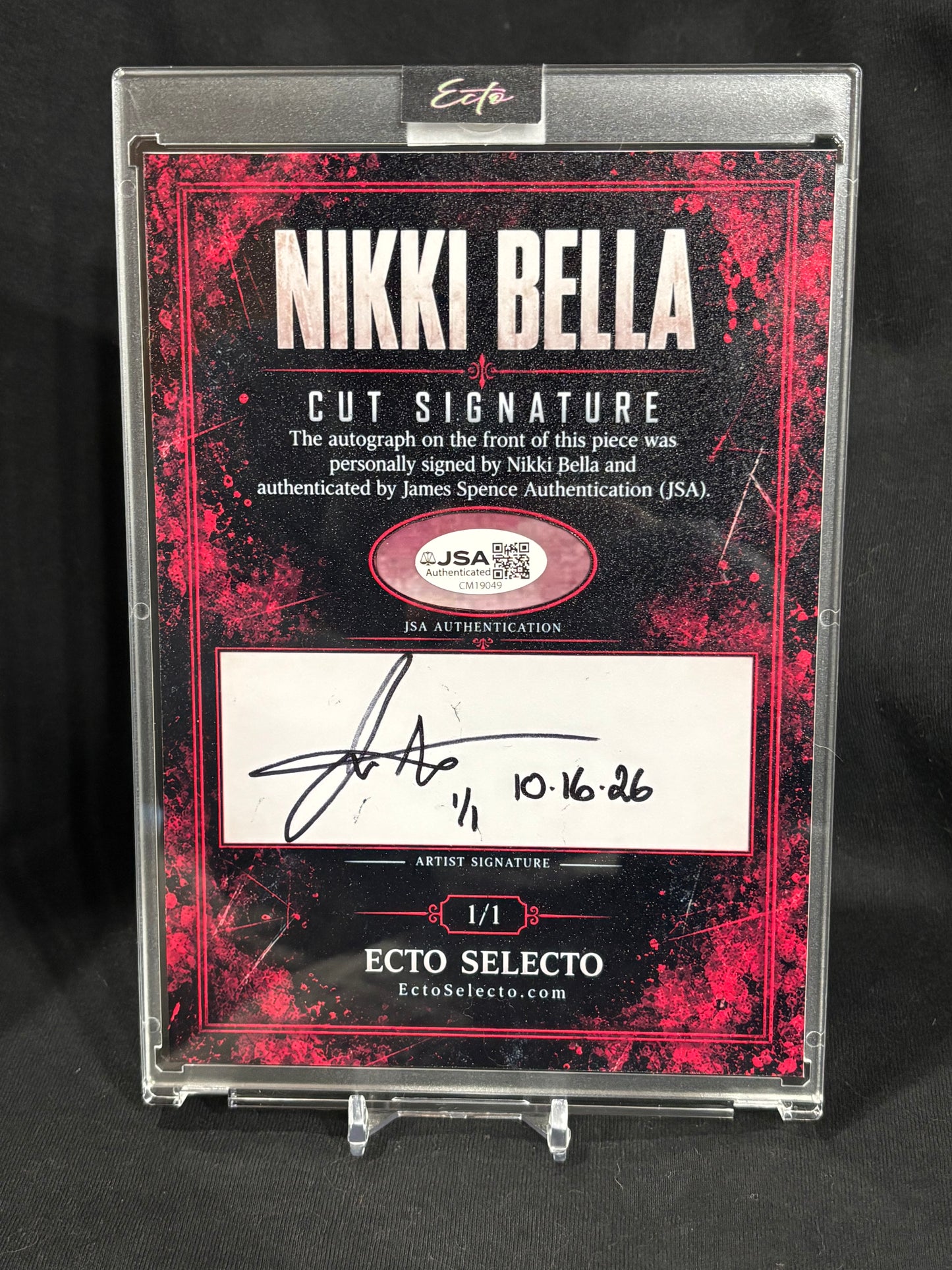 Title: Nikki Bella “Fearless” 1/1 Cut Signature Art – 5×7 – JSA Authenticated