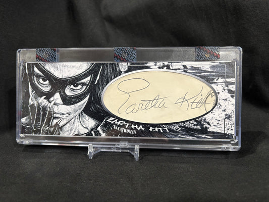 Eartha Kitt – “Catwoman Legacy” – 1/1 Cut Signature Card (Ecto Cut Vault)