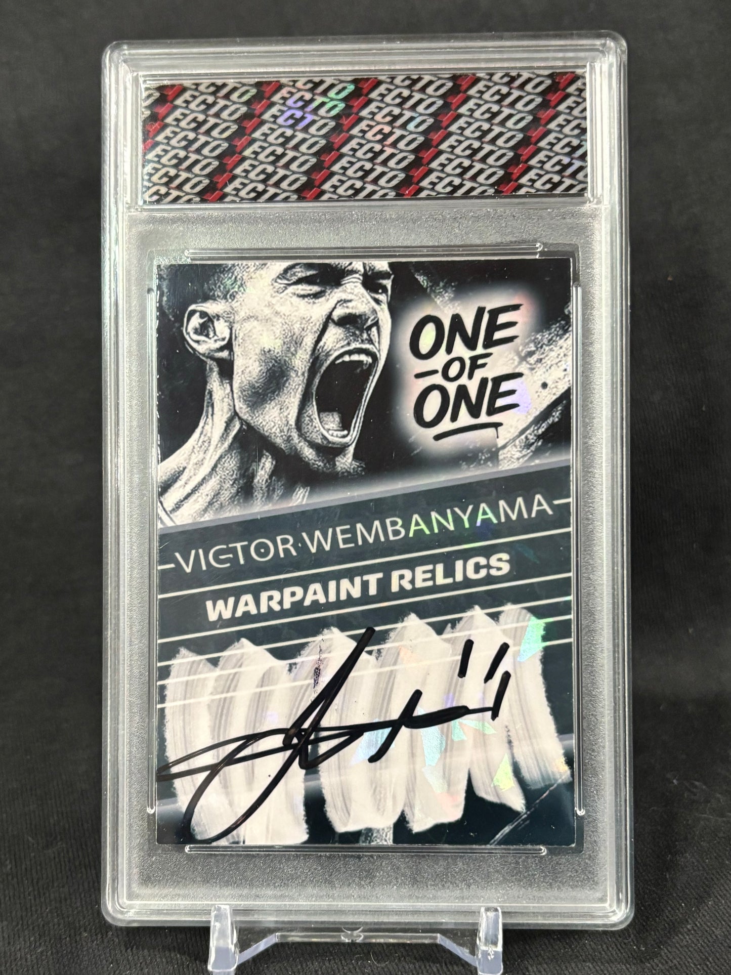 Victor Wembanyama – “Warpaint Relics” – (Ecto 1/1 Custom Relic Card)
